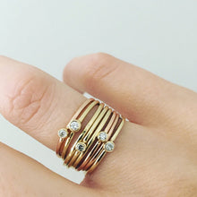 Load image into Gallery viewer, Classic Diamond Ring