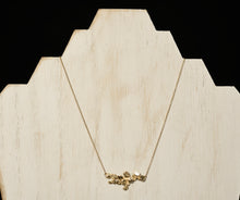 Load image into Gallery viewer, Stepping Stone Necklace