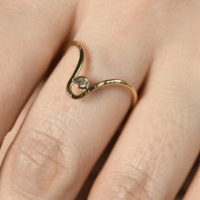 Load image into Gallery viewer, Chevron Diamond Ring