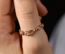 Load image into Gallery viewer, Stepping Stone Wedding Bands