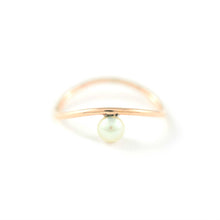 Load image into Gallery viewer, Wave Pearl Ring