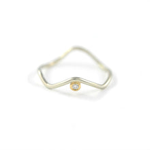 Load image into Gallery viewer, ZigZag Diamond Ring