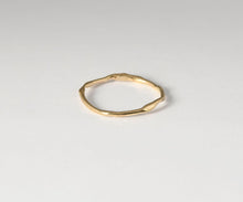 Load image into Gallery viewer, Molten Stacking Band