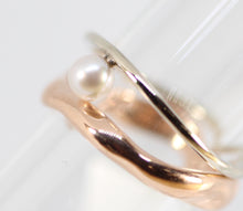 Load image into Gallery viewer, Wave Pearl Ring