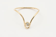 Load image into Gallery viewer, Chevron Diamond Ring
