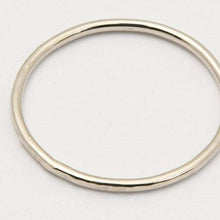 Load image into Gallery viewer, Classic Hammered Band
